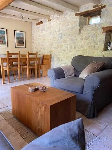 Holiday home Domaine La Cabane Luxe Vakantiehuizen Met Zwembad Degagnac