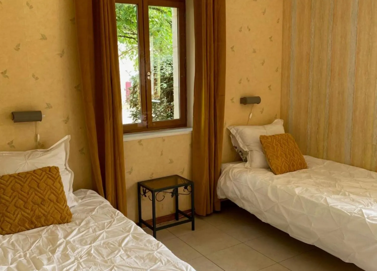 Domaine La Cabane Luxe Vakantiehuizen Met Zwembad Degagnac France