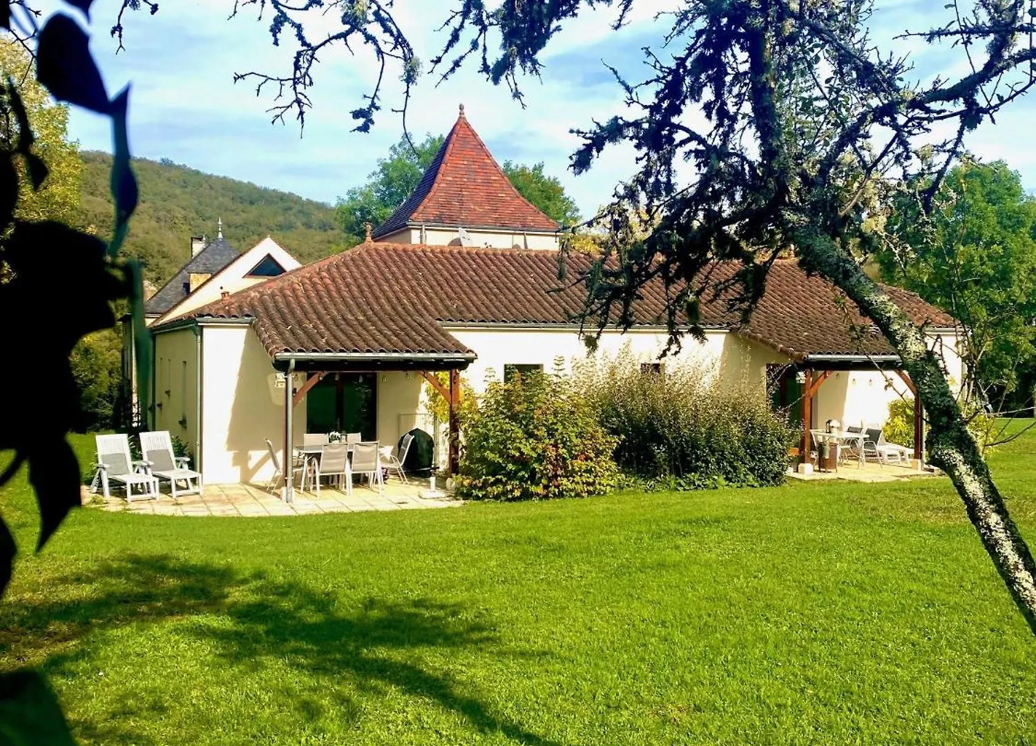 Holiday home Domaine La Cabane Luxe Vakantiehuizen Met Zwembad Degagnac