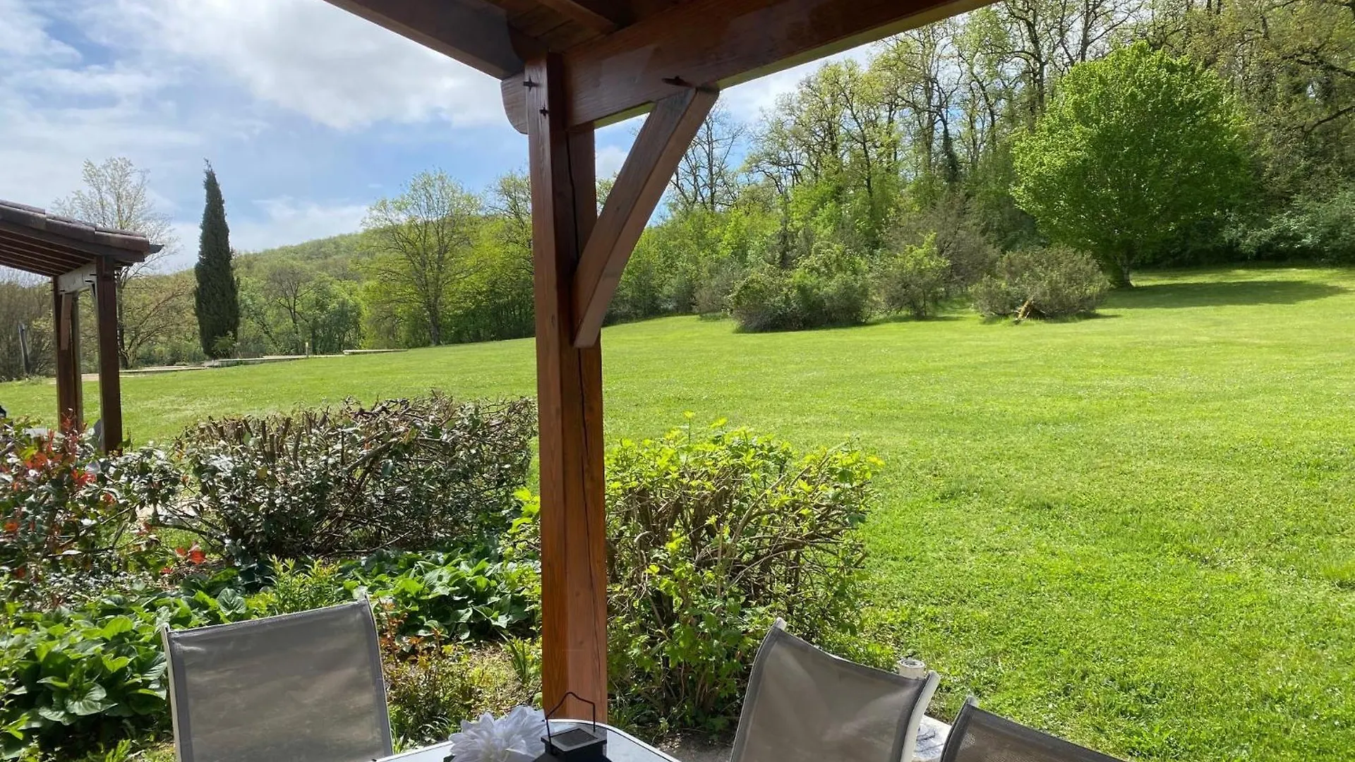 Domaine La Cabane Luxe Vakantiehuizen Met Zwembad Degagnac