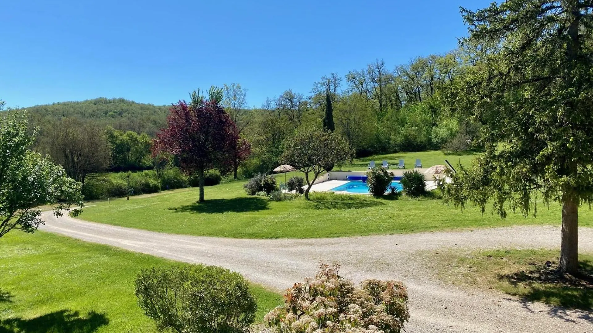 Holiday home Domaine La Cabane Luxe Vakantiehuizen Met Zwembad Degagnac France