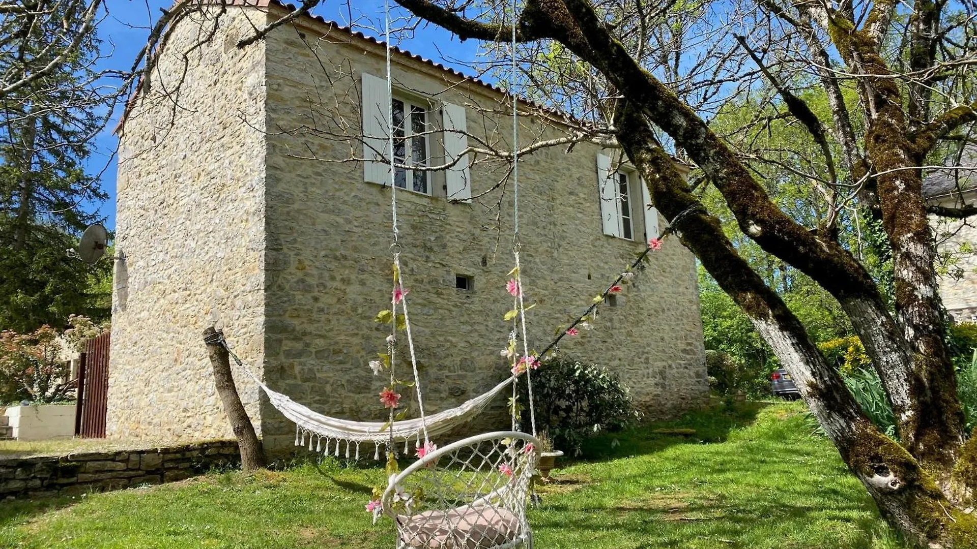 Domaine La Cabane Luxe Vakantiehuizen Met Zwembad Degagnac 0*,  France