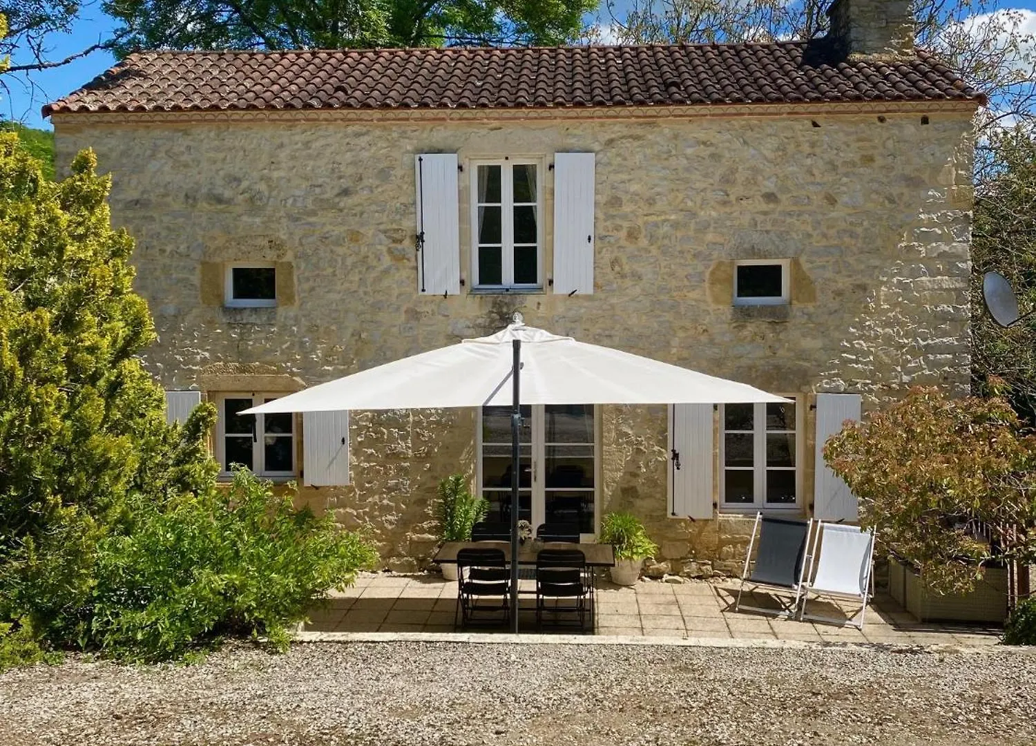 Feriehus Domaine La Cabane Luxe Vakantiehuizen Met Zwembad Dégagnac Frankrig